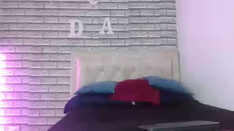 Karol labichota online show from 01/20/25, 01:50