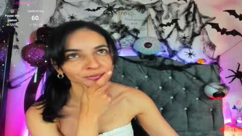 Karol online show from 10/09/25, 10:30