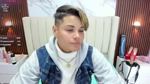 Karol and Luna online show from 02/17/25, 08:19