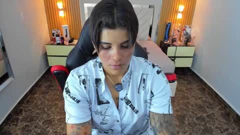 Karol and Luna online show from 11/27/25, 07:27