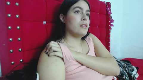 Snapshot of karolay_su chatting on 01/03/25, 07:27 ARIANNA  online show from 01/03/25, 07:27