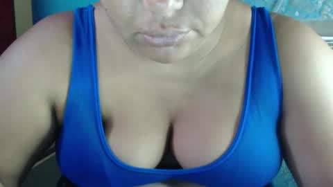 karolbb online show from 12/02/24, 11:23