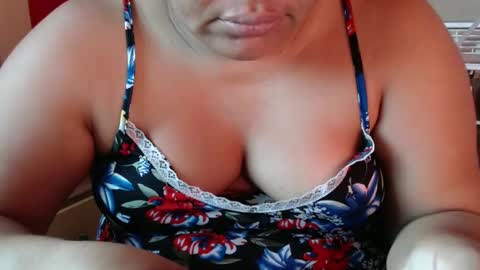 karolbb online show from 12/06/24, 11:22