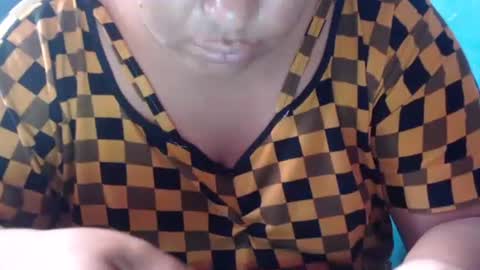 karolbb online show from 01/02/25, 12:35