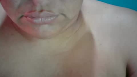 karolbb online show from 02/12/25, 12:44