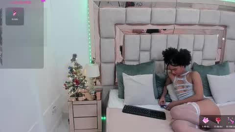 Karol  online show from 12/14/25, 02:55