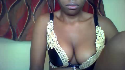 Snapshot of karoliee chatting on 05/31/26, 06:31 karoliee online show from 05/31/26, 06:31