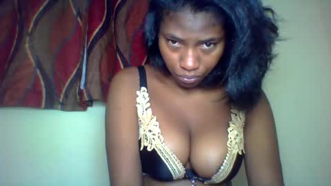 karoliee online show from 06/16/26, 09:23