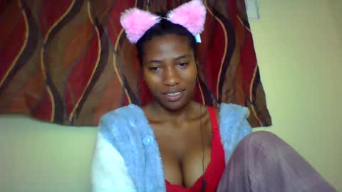 karoliee online show from 07/27/26, 08:10