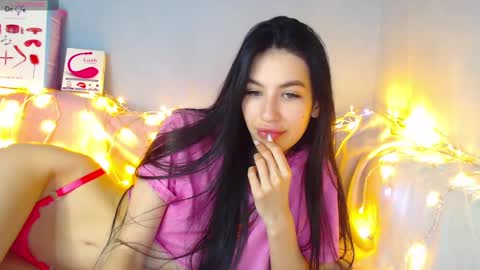 Kira online show from 12/23/24, 06:44