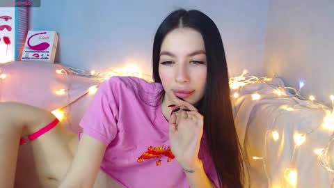 Kira online show from 02/05/25, 04:06