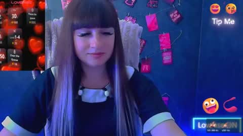 Caroline online show from 06/16/26, 05:21