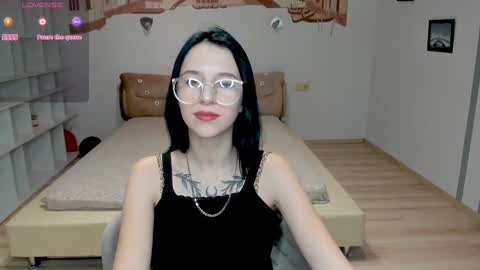 Karolina online show from 01/19/25, 06:42