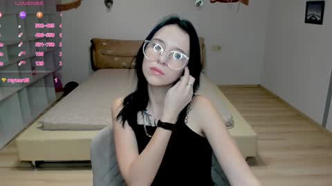 Karolina online show from 01/19/25, 12:50