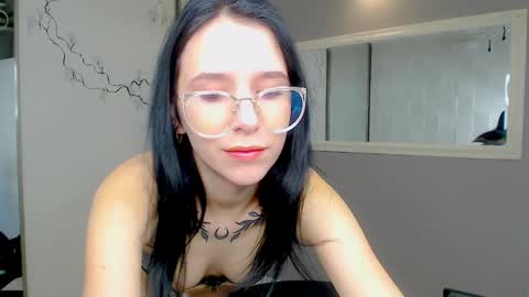 Karolina online show from 02/07/25, 06:45