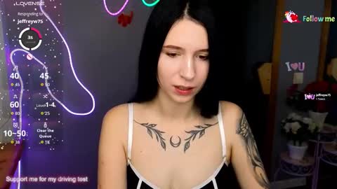 Snapshot of karolinablack chatting on 11/14/25, 06:56 Karolina online show from 11/14/25, 06:56