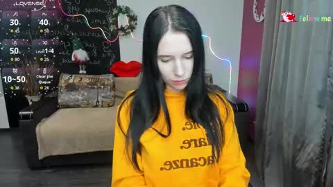 Snapshot of karolinablack chatting on 01/08/26, 06:48 Karolina online show from 01/08/26, 06:48