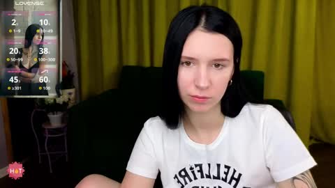 Snapshot of karolinablack chatting on 04/08/26, 06:02 Karolina online show from 04/08/26, 06:02