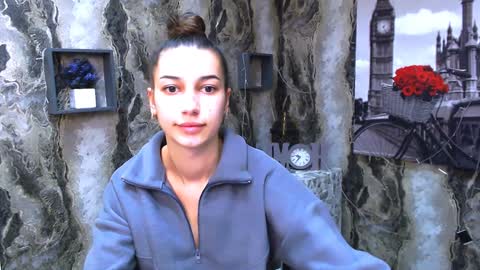 Karolina online show from 12/12/24, 09:51