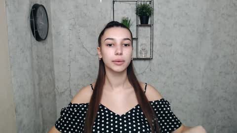 Karolina online show from 01/14/25, 07:06