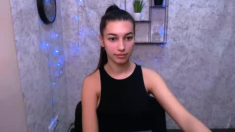 Karolina online show from 01/20/25, 10:18