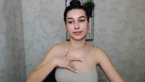 Karolina online show from 03/01/25, 01:29