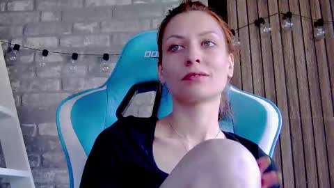 karoline121 online show from 02/14/25, 12:36