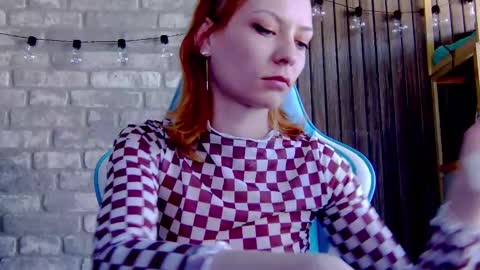 karoline121 online show from 02/25/25, 08:36