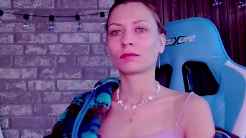 karoline121 online show from 02/26/25, 05:09