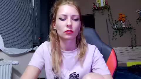 karoline121 online show from 07/23/26, 06:39