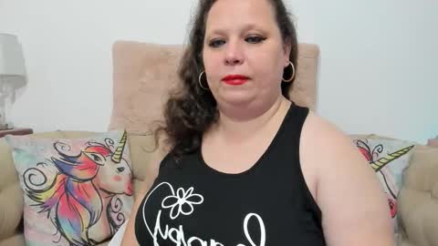 KarolineJoyy online show from 11/22/25, 08:30