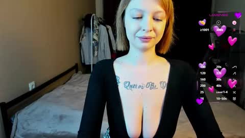 Snapshot of karolineneuer chatting on 03/07/26, 09:45 karolineneuer online show from 03/07/26, 09:45