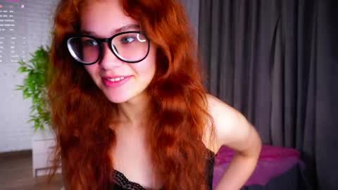 lina online show from 05/16/26, 01:43