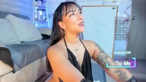Caro online show from 08/06/26, 02:30
