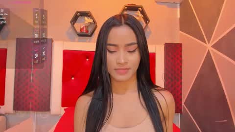 Karol online show from 10/23/25, 02:27