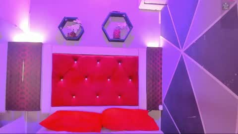 Karol online show from 05/22/26, 12:44