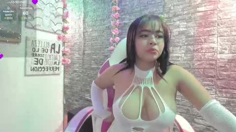 Snapshot of karoll__sex chatting on 10/10/25, 01:43 KAROLL online show from 10/10/25, 01:43