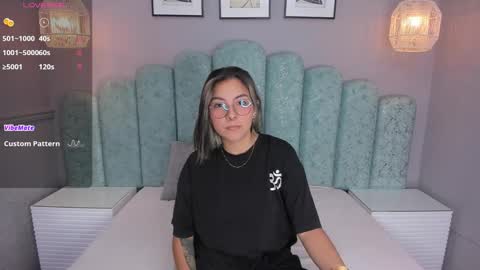 Karol Santos online show from 02/02/25, 03:21