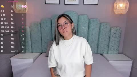 Karol Santos online show from 02/06/25, 03:59