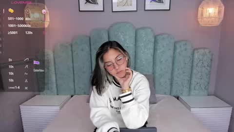 Karol Santos online show from 02/21/25, 07:45