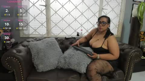 My name is  Miss Karol online show from 06/15/26, 11:34