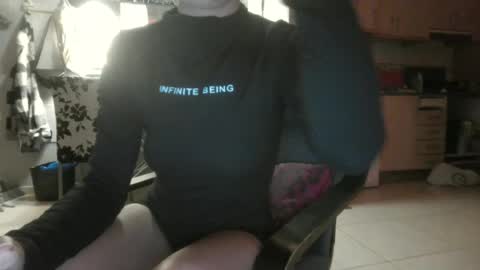 Snapshot of karolstar888 chatting on 07/01/26, 02:57 karolstar888 online show from 07/01/26, 02:57