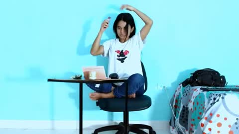 karol online show from 06/13/26, 06:39