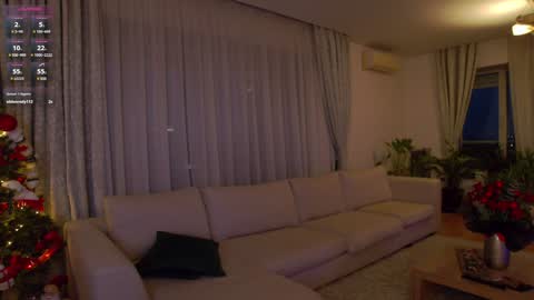 Snapshot of karrin chatting on 12/07/24, 02:57 K online show from 12/07/24, 02:57