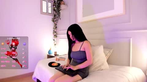 Kary  online show from 11/03/25, 07:48