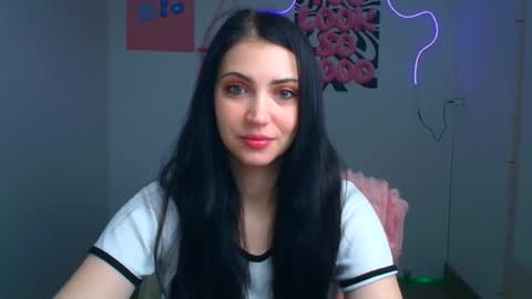 Snapshot of karyna_joy chatting on 01/11/26, 06:40 Karyna online show from 01/11/26, 06:40