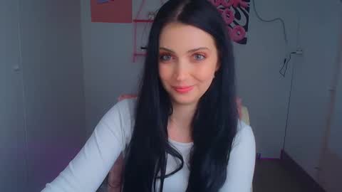 Snapshot of karyna_joy chatting on 04/18/26, 07:29 Karyna online show from 04/18/26, 07:29