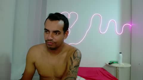 Tamires e Maicon online show from 01/25/25, 09:46