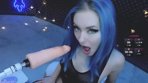 ALYSSA                online show from 12/03/25, 05:00