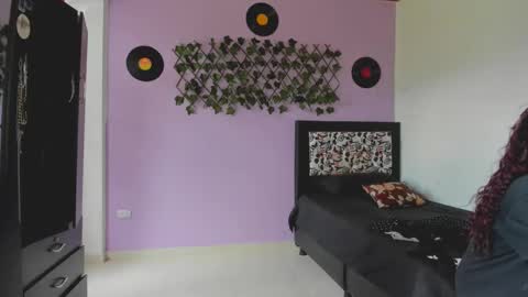 kassandra james online show from 03/05/25, 02:12
